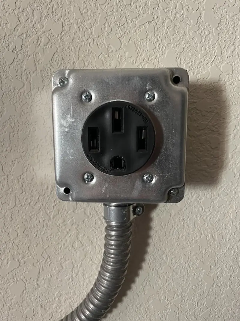NEMA 14-50 outlet installed for Smart Home Electrical in Marseilles